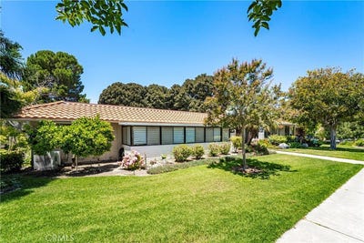 /international/us/2016-via-mariposa-w-laguna-woods-ca-110108581240/