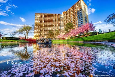 /international/us/2-bay-club-drive-bayside-ny-110108504306/