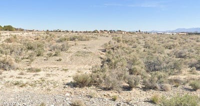/international/us/1051-s-sac-street-pahrump-nv-110107353602/