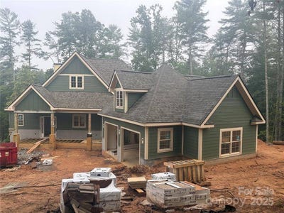 /international/us/926-settlers-trail-mars-hill-nc-110099391682/