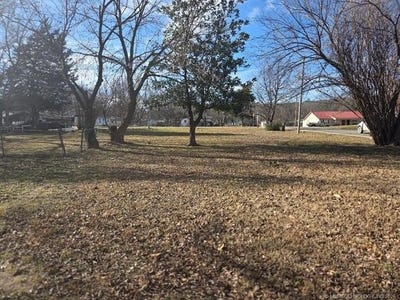 /international/us/403-w-grand-eufaula-ok-110104556251/