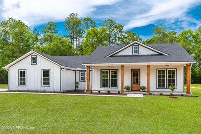 /international/us/8021-yellow-pine-circle-glen-st-mary-fl-110108498109/