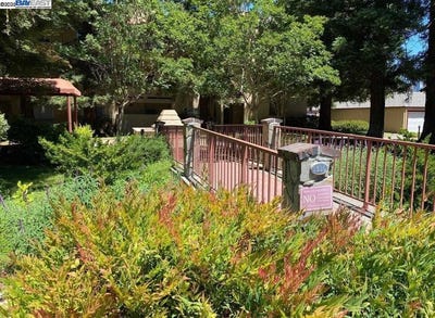 /international/us/1310-walden-rd-walnut-creek-ca-110103440707/