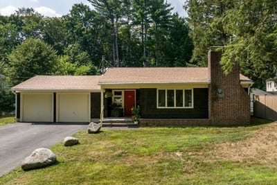 /international/us/17-bagdad-road-durham-nh-110101254807/?lang=de