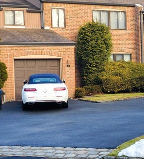 /international/us/45-windsor-gate-north-hills-ny-110104940018/