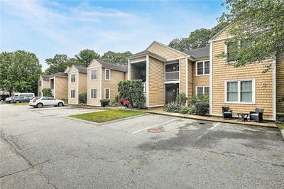 /international/us/70-turner-street-warwick-ri-110101093093/?lang=zh-tw