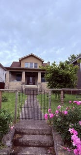 /international/us/221-lincoln-street-grafton-wv-110108281327/