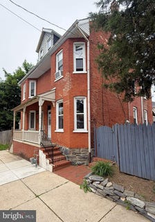 /international/us/243-n-franklin-street-lancaster-pa-110107984837/