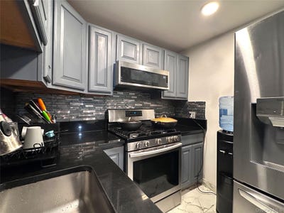 /international/us/70-johnes-street-newburgh-ny-110104220729/