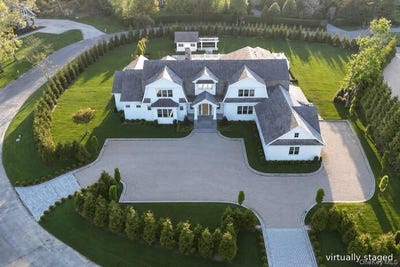 /international/us/5-michaels-way-westhampton-beach-ny-110103601692/