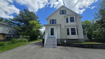 /international/us/11-horne-street-dover-nh-110106273674/