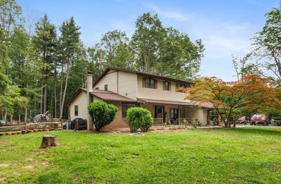 /international/us/150-longwoods-drive-saylorsburg-pa-110100425881/