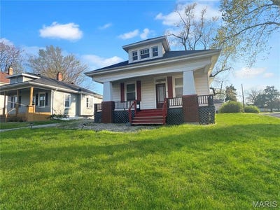/international/us/400-rebecca-avenue-collinsville-il-110107637687/