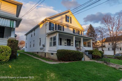 /international/us/623-e-elm-street-scranton-pa-110107407943/