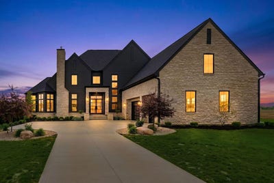 /international/us/13095-ironwood-trail-sunbury-oh-110107937372/