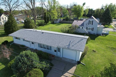 /international/us/725-lancaster-street-platteville-wi-110107681688/