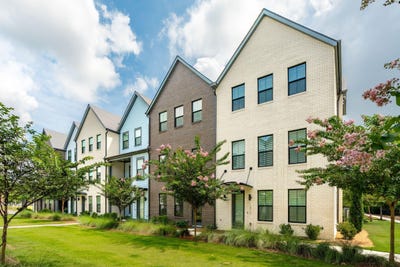 /international/us/1515-hidalgo-drive-mount-pleasant-sc-110100724157/