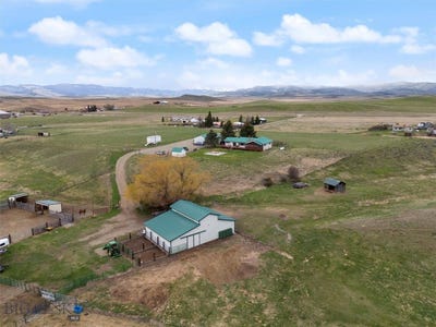/international/us/21-mcpherson-lane-wilsall-mt-110099122862/