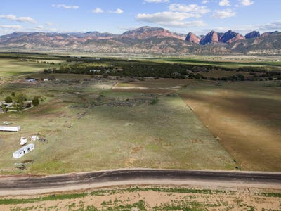 /international/us/lot-5-carter-subdivision-new-harmony-ut-110100968858/