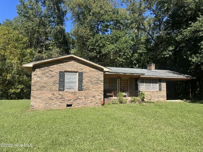 /international/us/13901-us-highway-64-williamston-nc-110120466020/