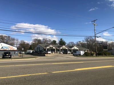 /international/us/1504-capital-avenue-ne-battle-creek-mi-110106852532/