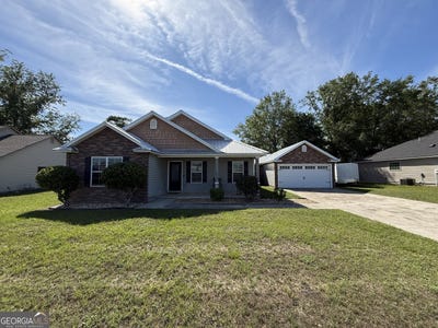 /international/us/4878-stonewall-circle-valdosta-ga-110108094242/
