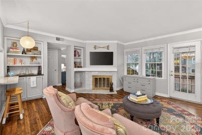 /international/us/3805-colony-crossing-drive-charlotte-nc-110105194156/