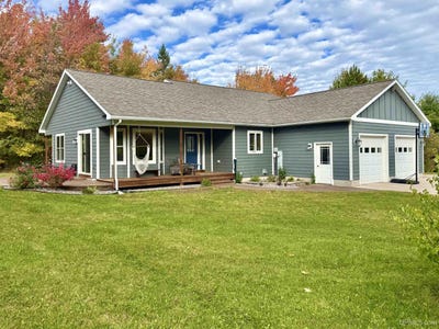/international/us/21584-chassell-painesdale-road-chassell-mi-110119764743/