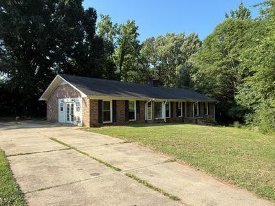 /international/us/442-hill-rd-abbeville-sc-110108715853/