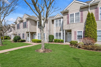 /international/us/1069-savoy-drive-melville-ny-110098651461/
