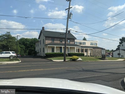 /international/us/853-second-street-pike-richboro-pa-110092669431/