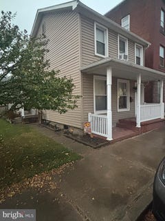 /international/us/12-s-3rd-street-newport-pa-110102542457/