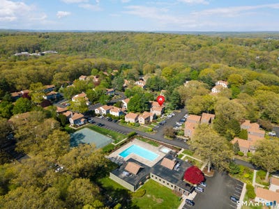 /international/us/75-river-bend-road-stratford-ct-110107810327/