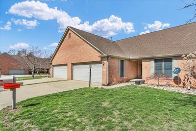 /international/us/1613-broadmoor-drive-champaign-il-110106735806/