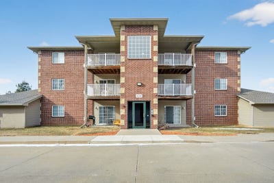 /international/us/4140-100th-street-urbandale-ia-110119500623/