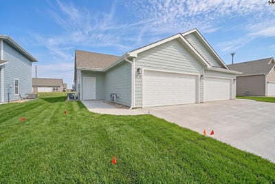 /international/us/2718-amelia-ln-salina-ks-110107784638/