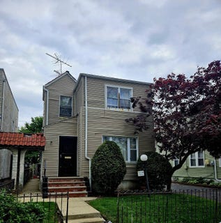 /international/us/137-09-231st-street-laurelton-ny-110101318678/?lang=en