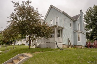 /international/us/2441-sanford-avenue-alton-il-110107156511/