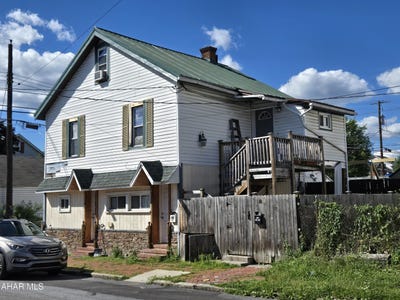 /international/us/4-homes-package-sale-altoona-pa-110120530583/