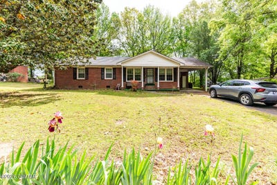 /international/us/608-hillside-drive-humboldt-tn-110107284475/