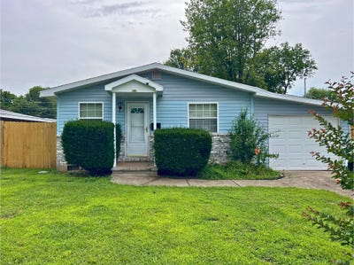 /international/us/820-n-brown-avenue-springfield-mo-110120016109/