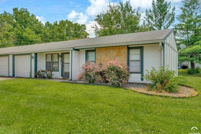 /international/us/3233-glacier-drive-lawrence-ks-110108871317/