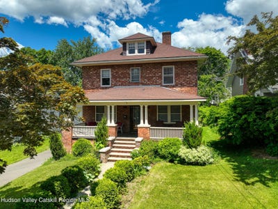 /international/us/7-cedar-street-catskill-ny-110108586470/?lang=de