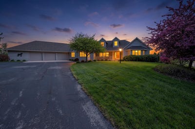 /international/us/5141-pine-grove-road-denmark-wi-110108301637/