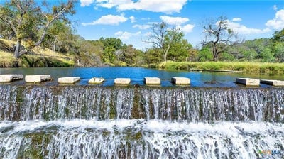 /international/us/190-private-road-3011-lampasas-tx-110101317354/