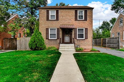 /international/us/256-e-140th-place-dolton-il-110120029292/