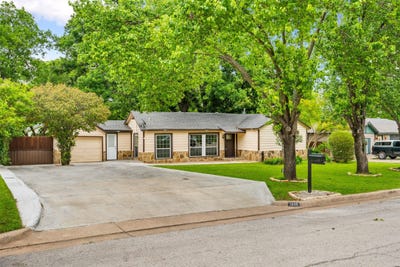 /international/us/1800-brook-hollow-drive-fort-worth-tx-110107338060/