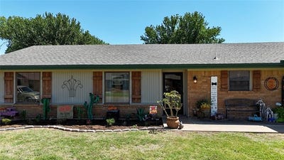 /international/us/2112-lynn-lane-weatherford-ok-110107953360/