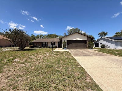 /international/us/9264-manchester-street-spring-hill-fl-110108754775/