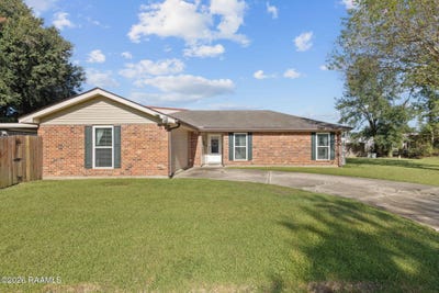 /international/us/113-bayberry-avenue-broussard-la-110120771440/